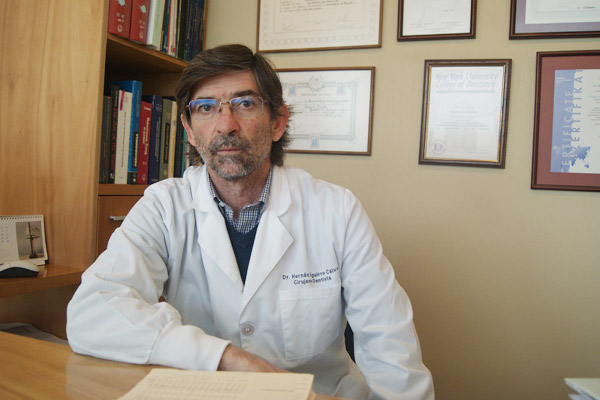 Dr. Hernán Aguirre Cirujano Dentista